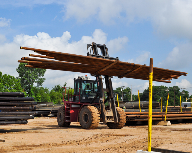 4WD Articulated Forklifts for Military Use